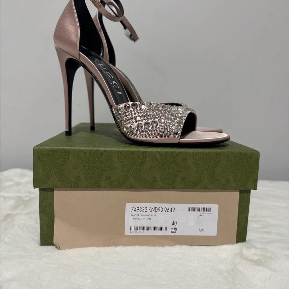 Gucci Blush Crystal-Studded Heels